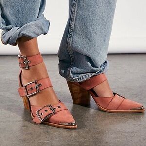 Free People Jeffrey Campbell Hendrix Heels Rose Pink Matte Leather Size 8 dress
